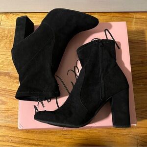 Wild Pair Black Heeled Boots Becci Sock Booties With Box Size 7.5 Like New